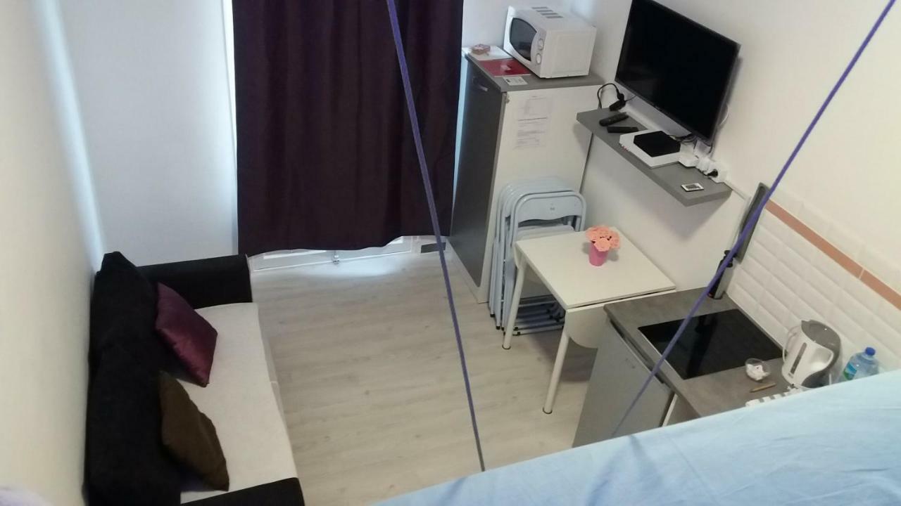 Nice Apart Backpackers S5 Apartment ภายนอก รูปภาพ